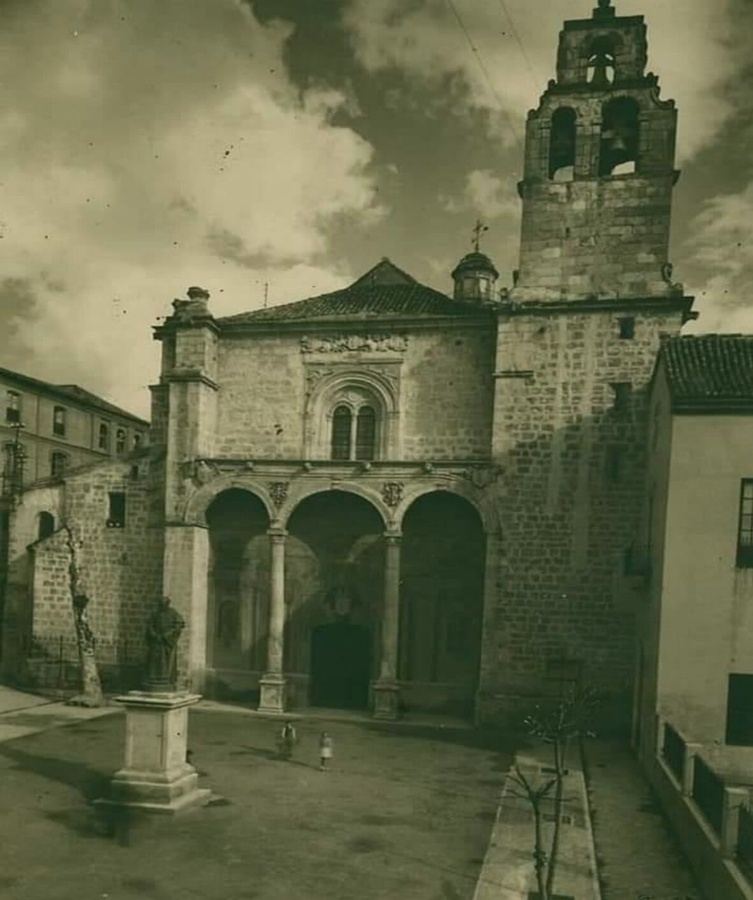 Santo Domingo en una fotografía antigua