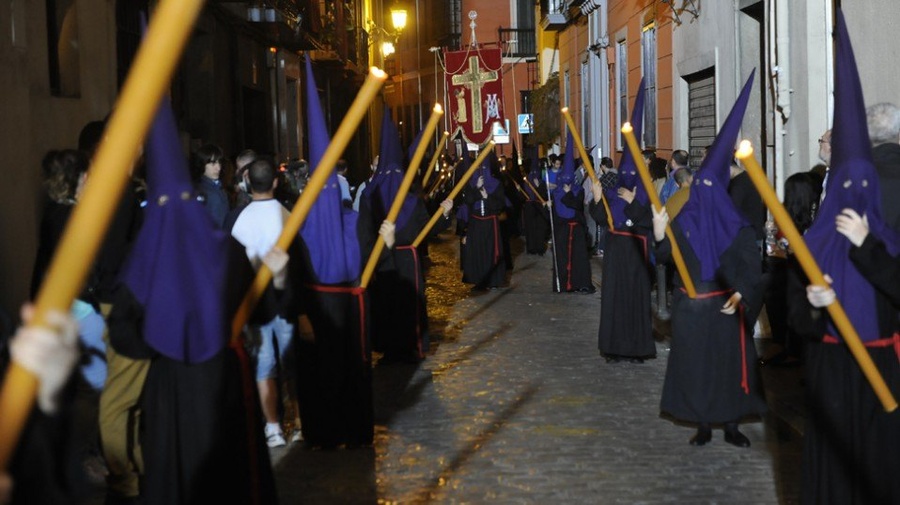 Tramo de nazarenos de regreso a Santo Domingo